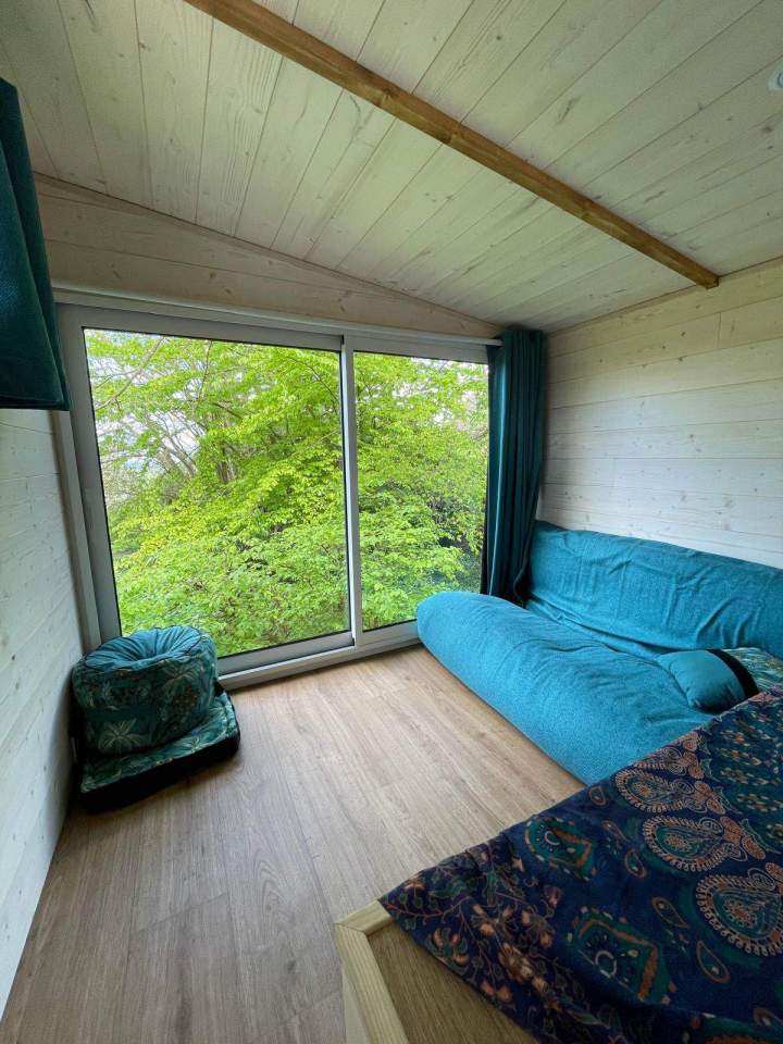 Agencement de salon de tiny house Rouen